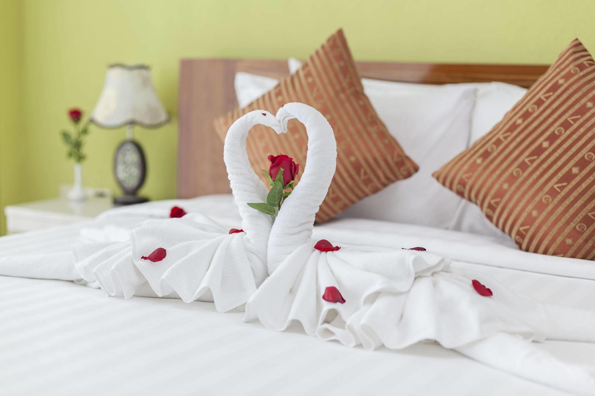 High Sky Hotel Phnom Penh Ngoại thất bức ảnh
