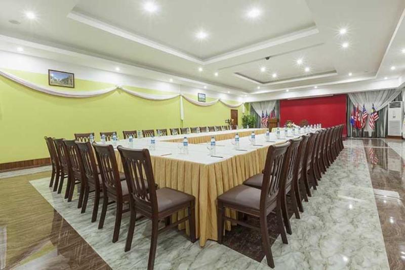 High Sky Hotel Phnom Penh Ngoại thất bức ảnh